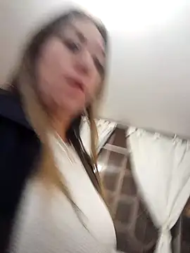 Snapshot of Luna-nevada chatting on September 10, 2025, 1:48 am Luna-nevada online show from September 10, 2025, 1:48 am