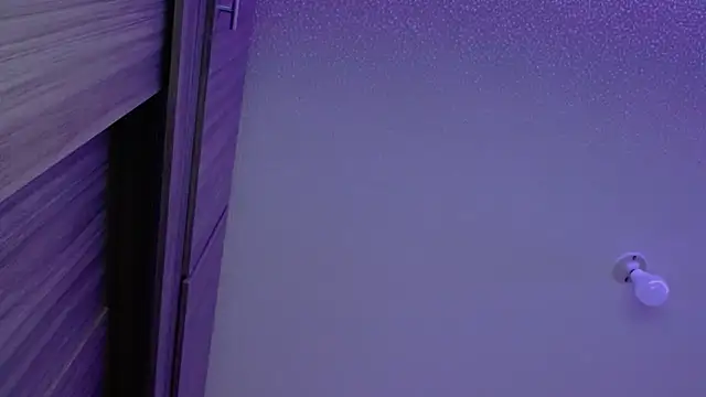 Snapshot of Oliviargf chatting on November 2, 2025, 3:33 am Oliviargf online show from November 2, 2025, 3:33 am