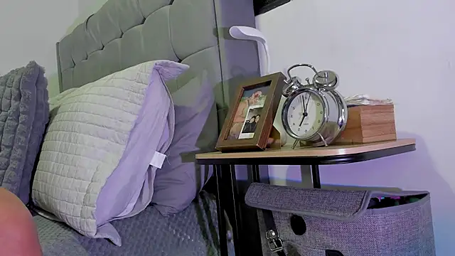 Snapshot of boys_blackandwhite chatting on September 18, 2025, 10:57 pm boys blackandwhite online show from September 18, 2025, 10:57 pm