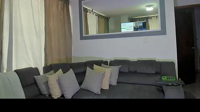 boys blackandwhite online show from April 4, 2026, 8:48 pm