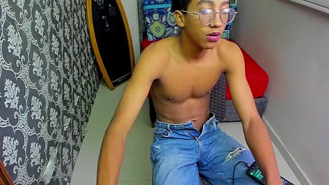 Danny Twink20 online show from March 16, 2025, 5:47 am