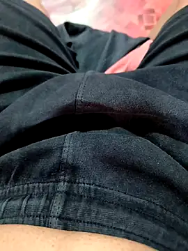 himvilohi08 online show from October 12, 2025, 8:59 am