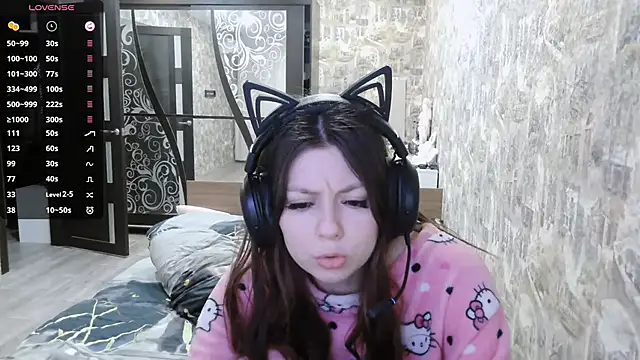 RendyDow online show from November 18, 2025, 7:22 am