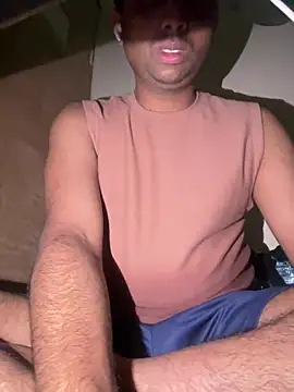 Snapshot of MIRTHICK2002 chatting on March 16, 2025, 11:37 pm MIRTHICK2002 online show from March 16, 2025, 11:37 pm