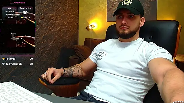 MatiasDean online show from September 18, 2025, 5:21 am