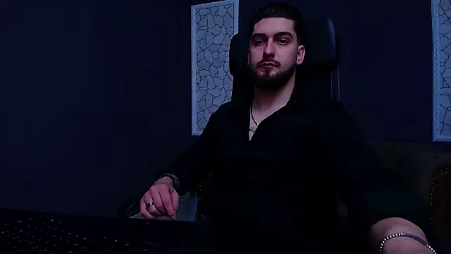 MatiasDean online show from November 3, 2025, 11:36 am