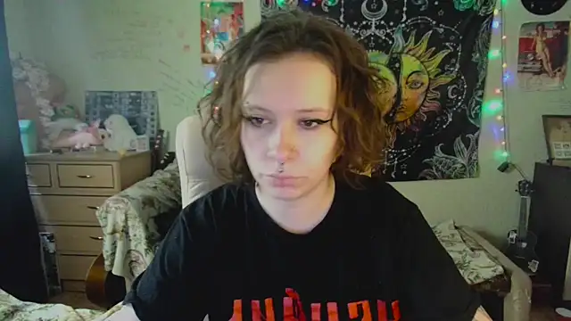 Lil foxxx online show from October 7, 2025, 10:16 am