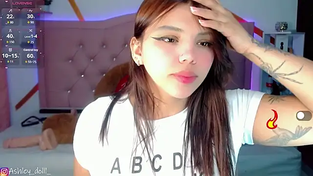 Snapshot of Ashley_dolll chatting on September 23, 2025, 5:03 am Ashley dolll online show from September 23, 2025, 5:03 am