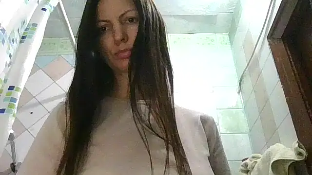 Snapshot of AliseWats chatting on March 1, 2026, 8:42 pm AliseWats online show from March 1, 2026, 8:42 pm