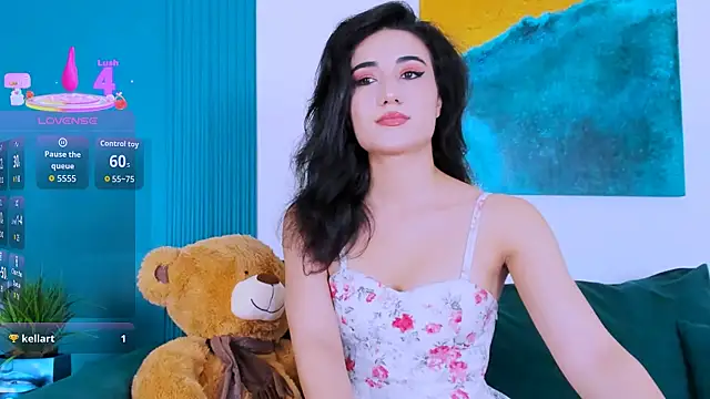 Maya Rogerss online show from October 4, 2025, 2:51 pm