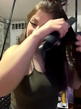 Snapshot of sweet__thang chatting on November 2, 2025, 3:44 am sweet  thang online show from November 2, 2025, 3:44 am