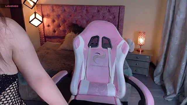 Snapshot of sweet__thang chatting on October 30, 2025, 5:06 am sweet  thang online show from October 30, 2025, 5:06 am