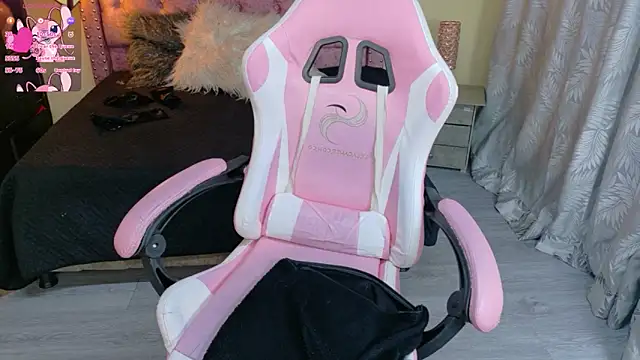 sweet  thang online show from November 6, 2025, 5:11 am