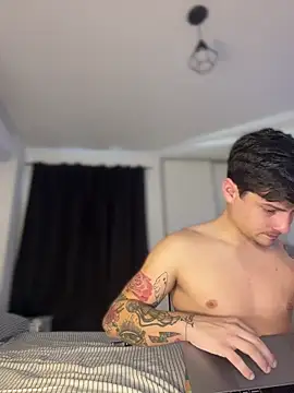 CarinaRose online show from March 18, 2026, 9:04 pm