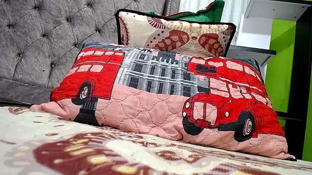 ANA-BULLOCK- online show from November 28, 2025, 12:05 pm