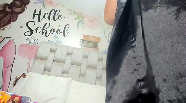 Snapshot of ANA-BULLOCK- chatting on March 12, 2025, 9:13 pm ANA-BULLOCK- online show from March 12, 2025, 9:13 pm