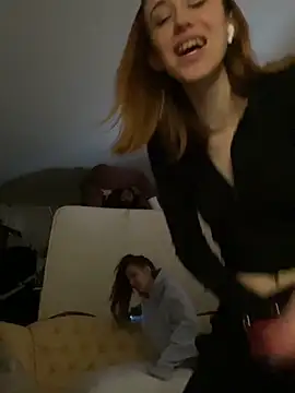RollingGirlzzz online show from March 20, 2025, 8:31 am