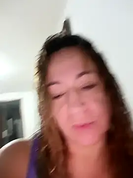 weet Evans    online show from December 4, 2025, 12:42 am