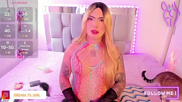 Snapshot of Sophie_whitexxx chatting on September 17, 2025, 7:38 pm Sophie whitexxx online show from September 17, 2025, 7:38 pm