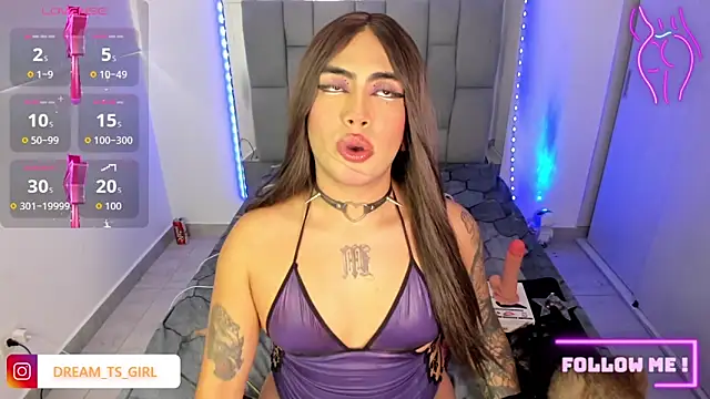 Snapshot of Sophie_whitexxx chatting on September 29, 2025, 3:28 pm Sophie whitexxx online show from September 29, 2025, 3:28 pm