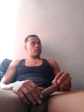 javier0990 online show from May 11, 2026, 2:56 pm