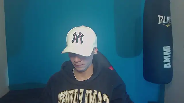 Snapshot of Burperking420_ chatting on September 14, 2025, 6:52 pm Burperking420 online show from September 14, 2025, 6:52 pm