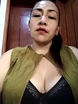 Snapshot of Carlasm- chatting on September 20, 2025, 7:19 pm Carlasm- online show from September 20, 2025, 7:19 pm