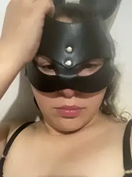 maia rab online show from February 17, 2026, 9:23 pm