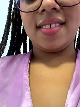 Snapshot of AlesiaCooper chatting on October 27, 2025, 8:10 pm AlesiaCooper online show from October 27, 2025, 8:10 pm