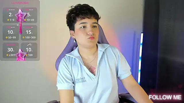 Snapshot of emma_cute7 chatting on November 11, 2025, 3:01 am emma cute7 online show from November 11, 2025, 3:01 am