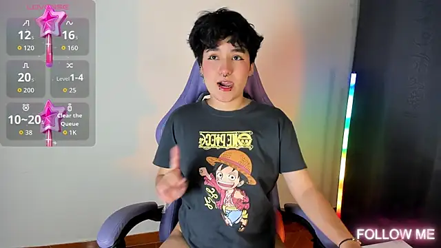 emma cute7 online show from February 12, 2026, 2:44 am