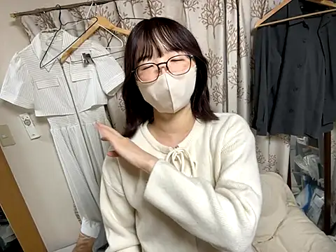 sa mon xx online show from November 7, 2025, 11:37 am