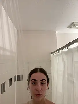 Snapshot of jvanillyyyy chatting on March 13, 2025, 5:22 am jvanillyyyy online show from March 13, 2025, 5:22 am