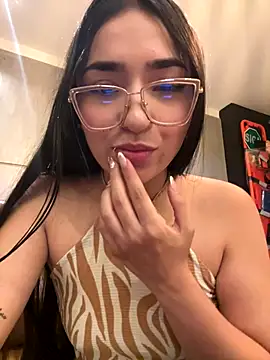 Emma  1 online show from October 22, 2025, 4:34 am