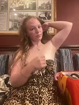 Snapshot of feedeegeorgie chatting on July 11, 2026, 1:00 pm feedeegeorgie online show from July 11, 2026, 1:00 pm