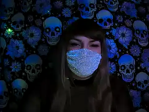 Snapshot of ZadirA_Fox chatting on October 15, 2025, 4:26 pm ZadirA Fox online show from October 15, 2025, 4:26 pm