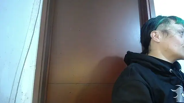 Snapshot of freyaa_sorcerees chatting on March 18, 2025, 1:02 am freyaa sorcerees online show from March 18, 2025, 1:02 am