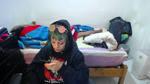 Snapshot of freyaa_sorcerees chatting on March 11, 2025, 8:19 am freyaa sorcerees online show from March 11, 2025, 8:19 am