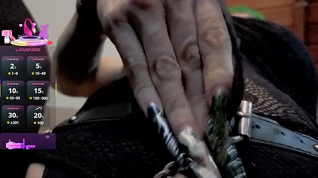 Snapshot of freyaa_sorcerees chatting on February 3, 2026, 1:27 am freyaa sorcerees online show from February 3, 2026, 1:27 am