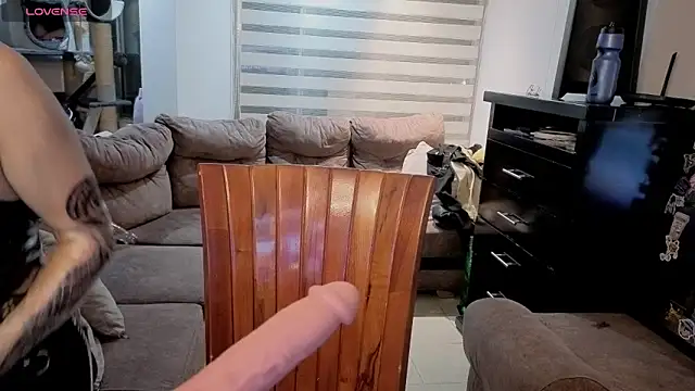 Snapshot of freyaa_sorcerees chatting on February 25, 2026, 5:51 am freyaa sorcerees online show from February 25, 2026, 5:51 am