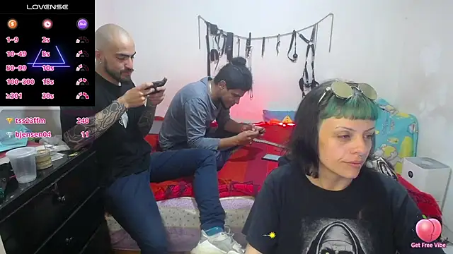 Snapshot of freyaa_sorcerees chatting on March 19, 2025, 11:57 pm freyaa sorcerees online show from March 19, 2025, 11:57 pm