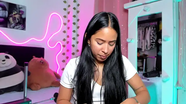 Vickysth online show from September 27, 2025, 11:55 pm