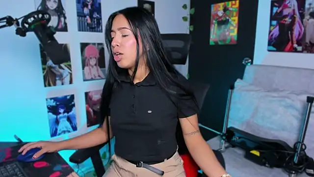 Vickysth online show from September 17, 2025, 11:18 pm