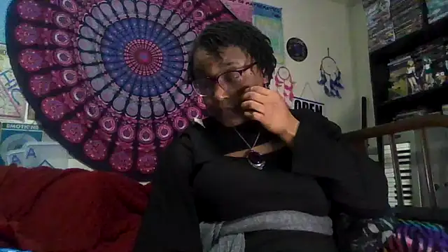 GardeniaFields online show from February 17, 2026, 5:27 am