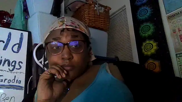 Snapshot of GardeniaFields chatting on September 24, 2025, 1:35 am GardeniaFields online show from September 24, 2025, 1:35 am