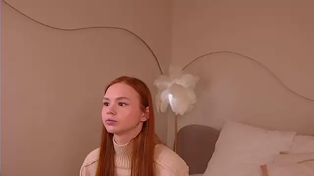 MiraBliss online show from November 15, 2025, 5:17 pm