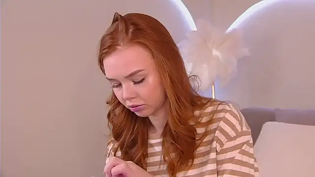 MiraBliss online show from February 14, 2026, 5:13 pm