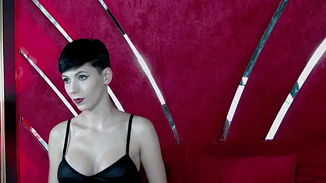 Roxxy Rouge online show from October 3, 2025, 4:08 pm