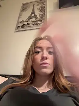 Snapshot of Lottie-Lavish22 chatting on March 21, 2025, 6:51 pm Lottie-Lavish22 online show from March 21, 2025, 6:51 pm