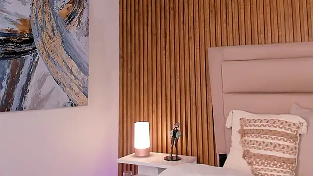 Snapshot of FatimaEvans chatting on October 1, 2025, 3:38 pm FatimaEvans online show from October 1, 2025, 3:38 pm